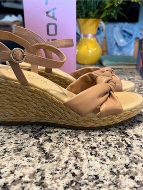 New Anne Klein Knotted Espadrille Wedge Sandal in Blush